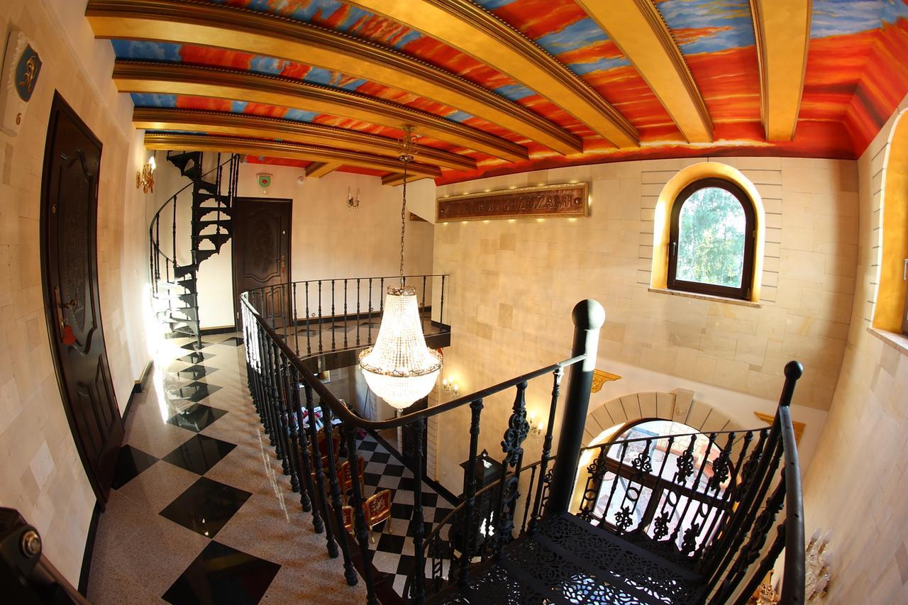 Appartement Zamek Pod Brzozami, Wynajem Pokoi à Krynica-Zdrój Extérieur photo